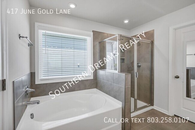 Building Photo - 417 June Gold Ln