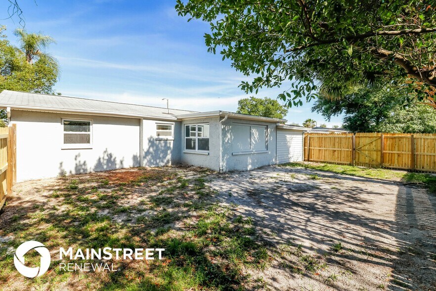 Building Photo - 1103 Chelsea Ln