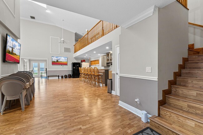 Building Photo - 6186 Duckweed Rd
