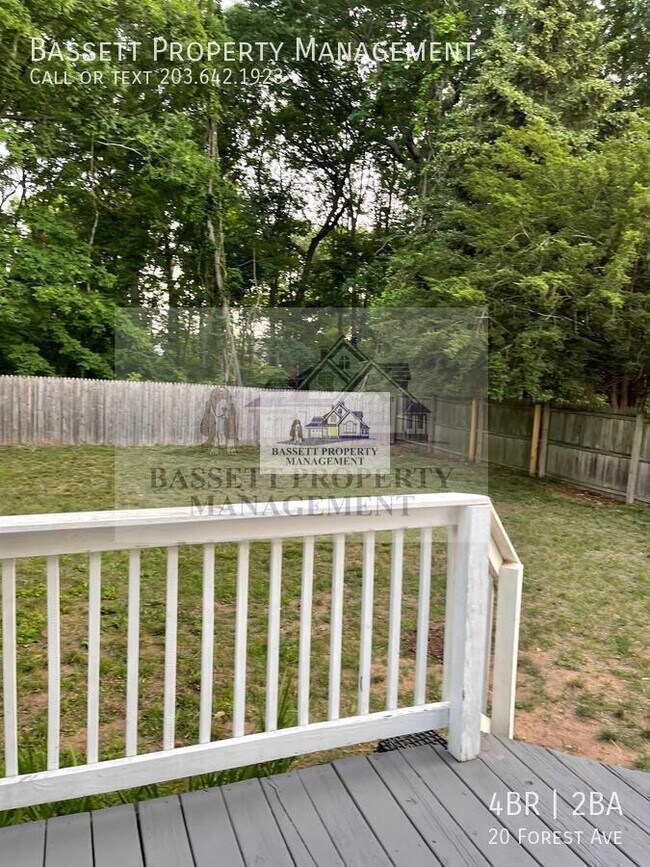 Building Photo - 20 Forest Ave