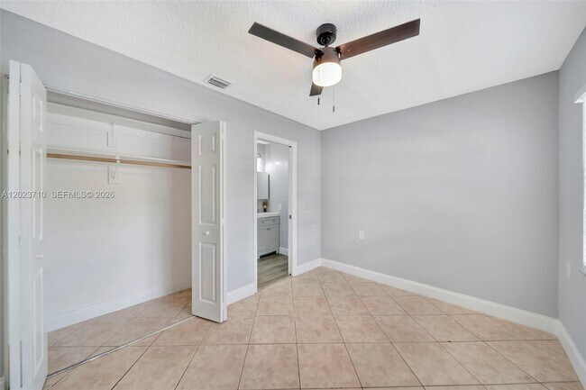 Building Photo - 11640 NW 39th St