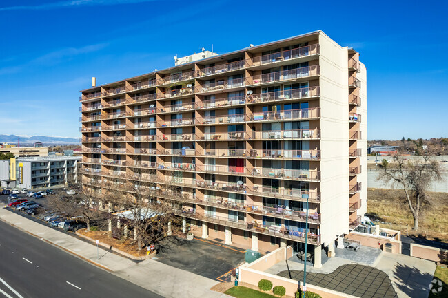 Primary Photo - University Park Tower