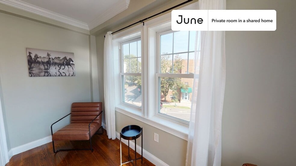 Building Photo - Room in Shared 5 bed/1.5 bath home