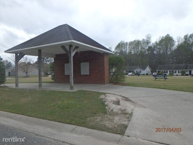 Building Photo - 2 br, 2 bath Duplex - Fox Hollow Subdivision