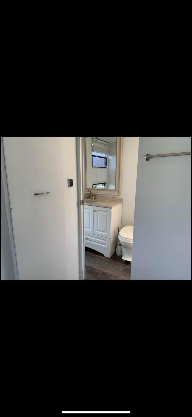 1070 Hooper Ave NE 1070 Hooper Ave NE Palm Bay FL 32905 Apartment