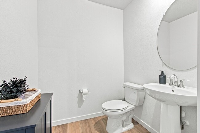 Building Photo - 8953 Whiteclover St