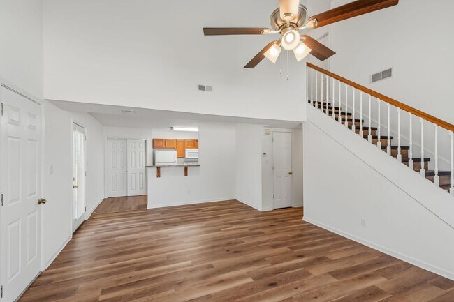Building Photo - 5000-5002 Carrie Ridge Dr.