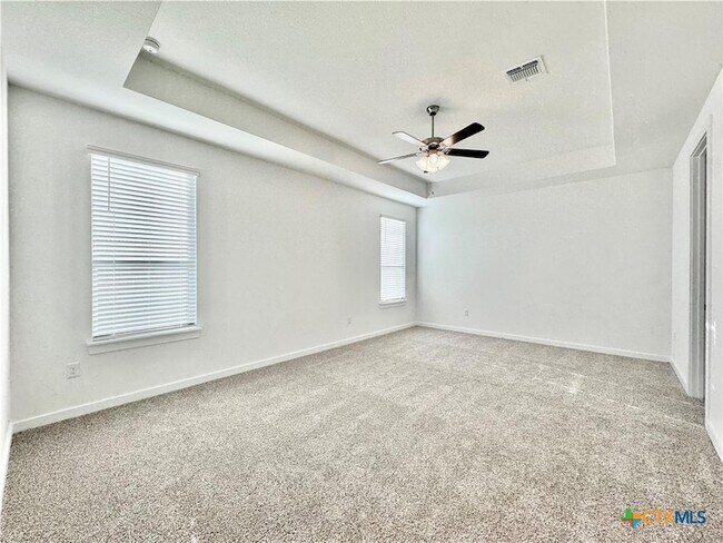 Building Photo - 329 Tinto St