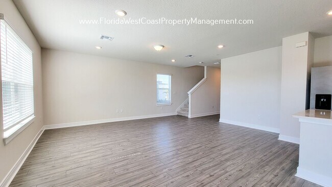 Building Photo - 8415 Abalone Loop