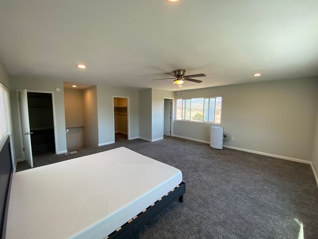 Building Photo - Peaceful and Spacious Rural Property for Rent