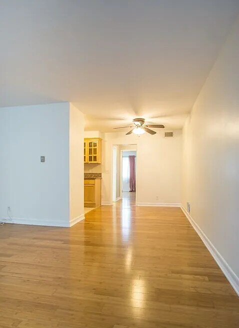 Dining Area/Hall - 8130 Redlands St