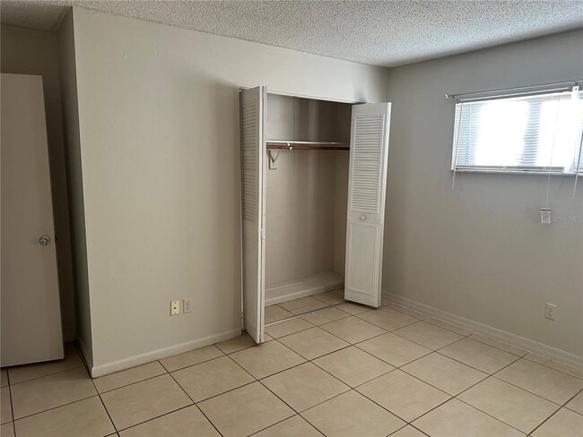 Building Photo - 10227 SW 84th Avenue Rd