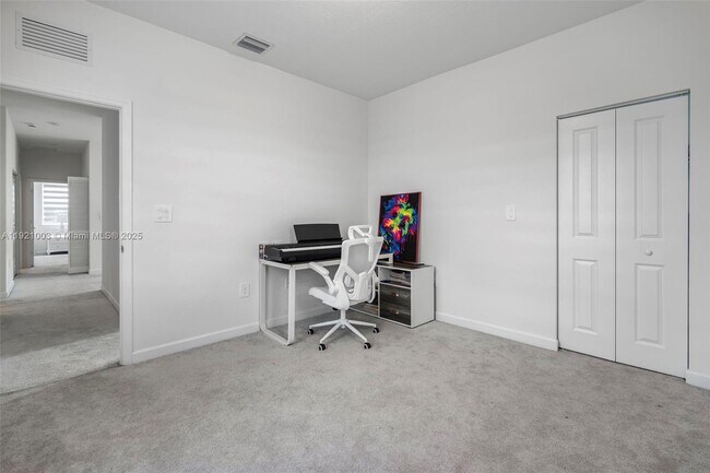 Building Photo - 21189 SW 127th Ct