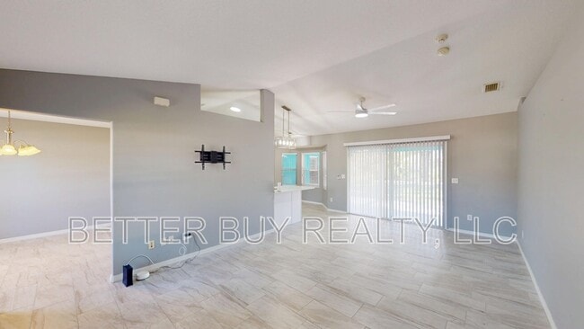 Building Photo - 138 Pine Grove Dr