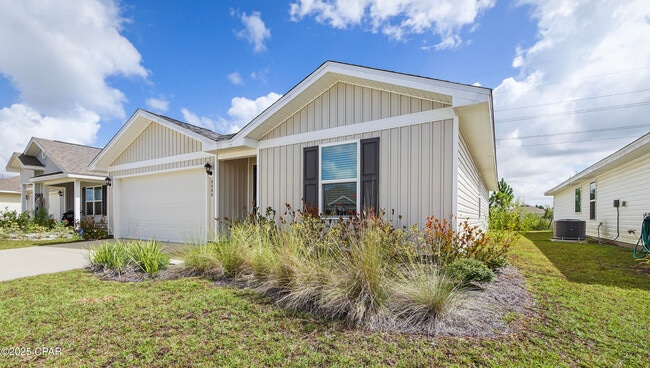 Building Photo - 6644 Slabinski Ln