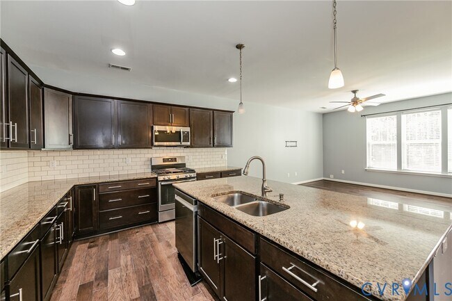Building Photo - 5617 Benoni Ct
