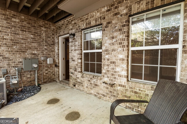Building Photo - 2663 Rivers Edge Dr NE