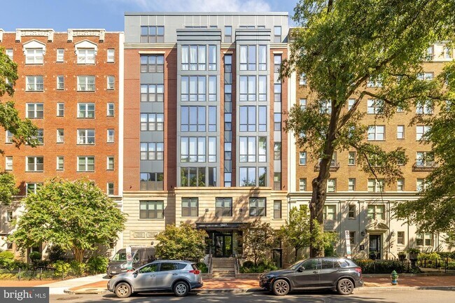 Building Photo - 1427 Rhode Island Ave NW