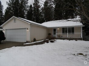 Building Photo - Home in CDA
