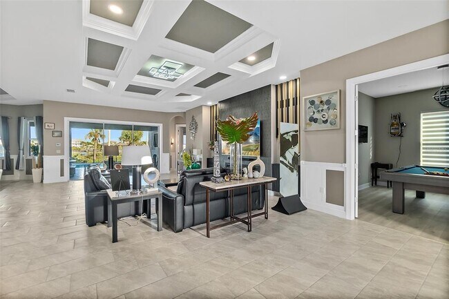 Building Photo - 54 N Riverwalk Dr