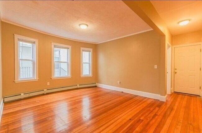 Building Photo - 28 Melbourne St