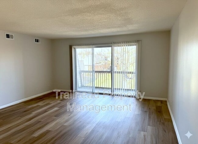 Building Photo - 8440 Newton St