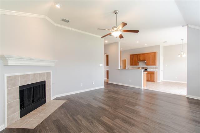 Building Photo - 1140 Victory Bells Dr