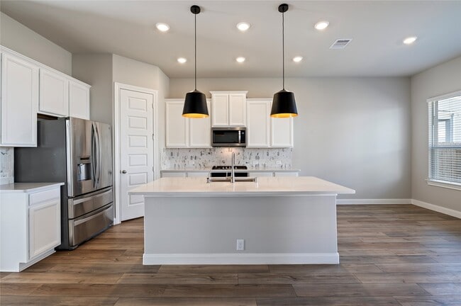 Building Photo - 719 Sandy Bay Ln