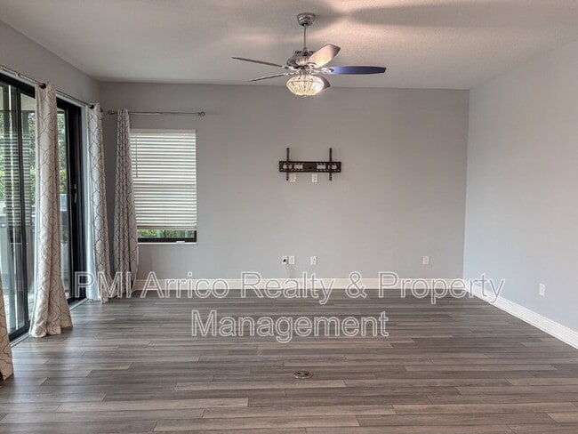 Building Photo - 12860 Satin Lily Dr