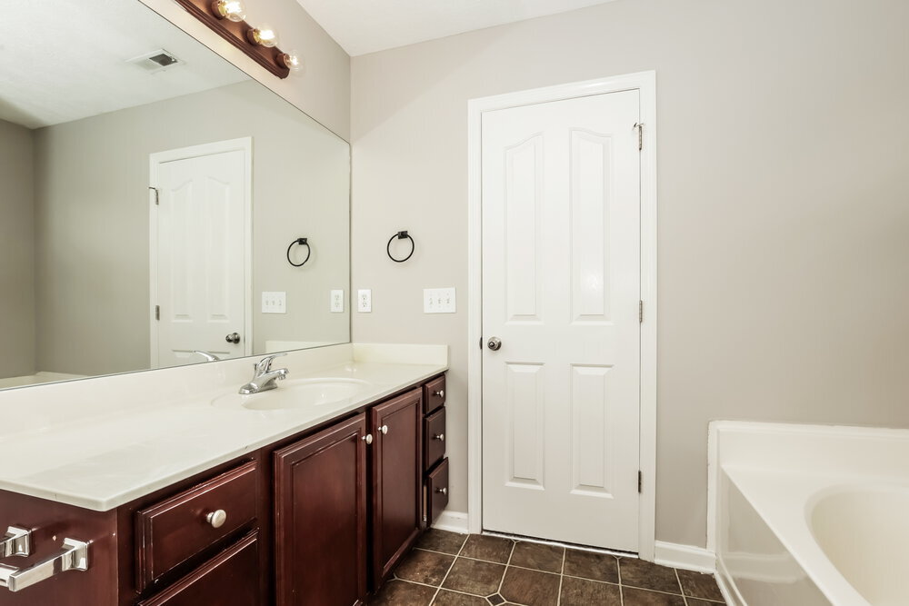 Building Photo - 3342 Hamberton Cir