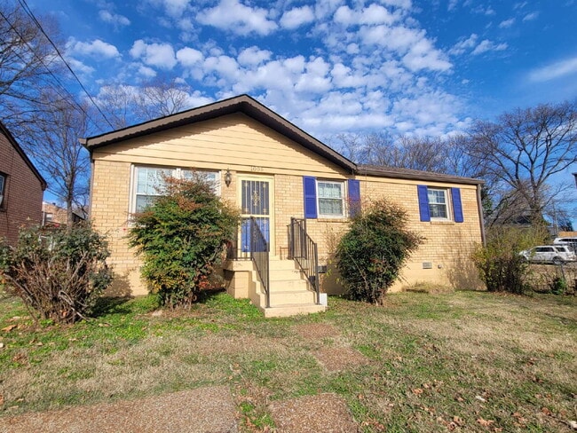 Building Photo - East Nashville 3 Bedroom Gem!