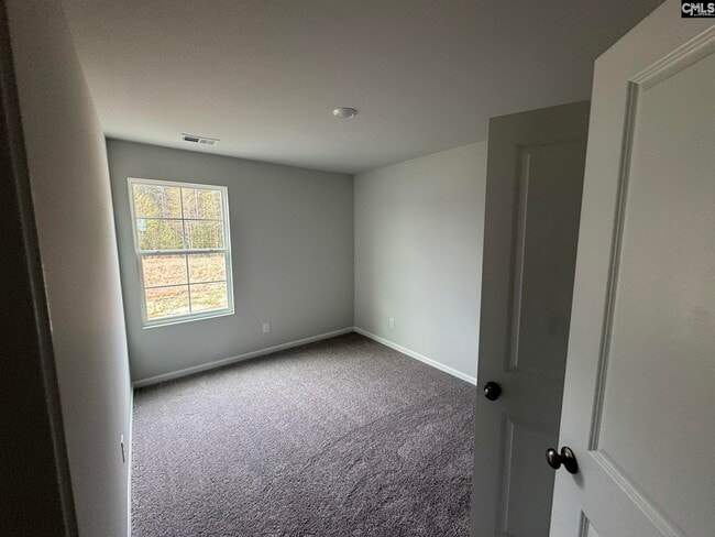 Building Photo - 157 Carr Ln