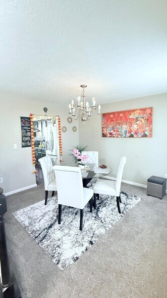 Building Photo - 1336 Sandstone Dr