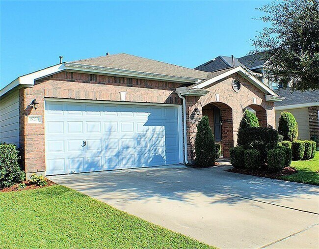 Primary Photo - 18230 Foley Park Ct
