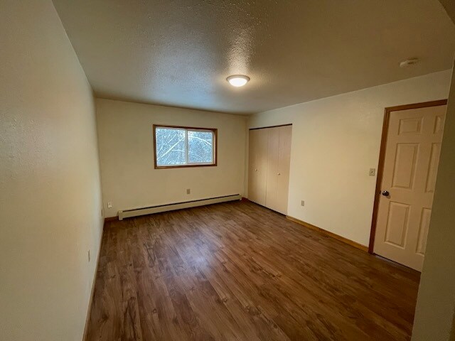 Building Photo - 20620 Scenic Dr