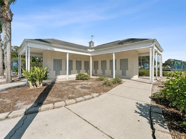 Building Photo - 13693 Orange Sunset Dr