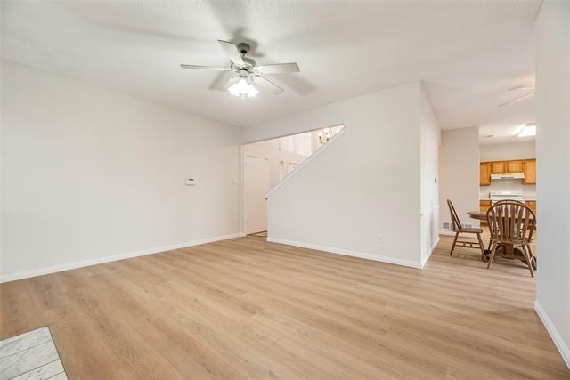 Building Photo - 1507 Lakeshore Dr