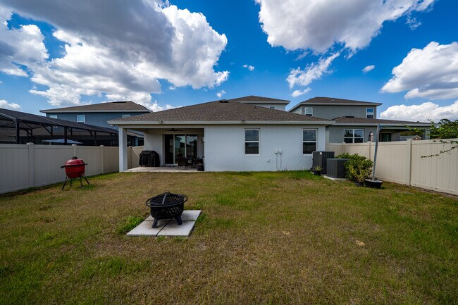 Building Photo - 2591 Seagirt Wy