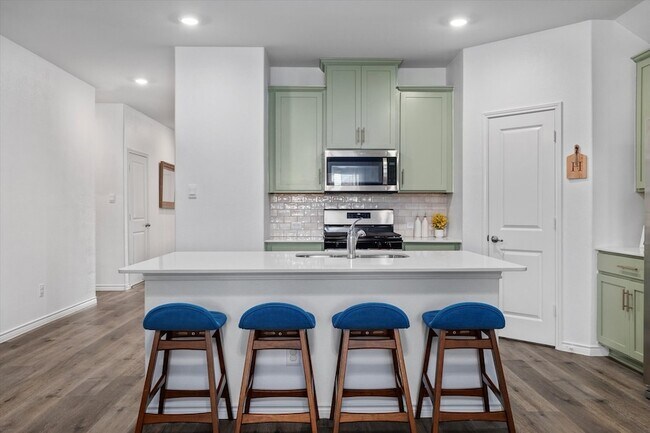 Building Photo - 2955 Trusting Wy