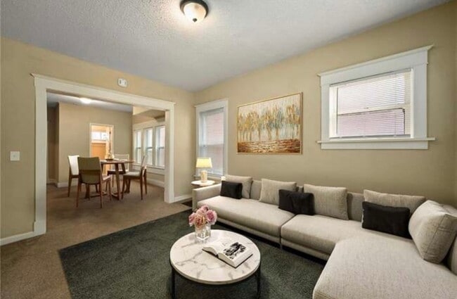 Building Photo - 3815 Baltimore Ave