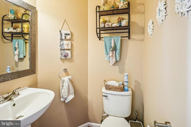 Building Photo - 20695 Southwind Terrace