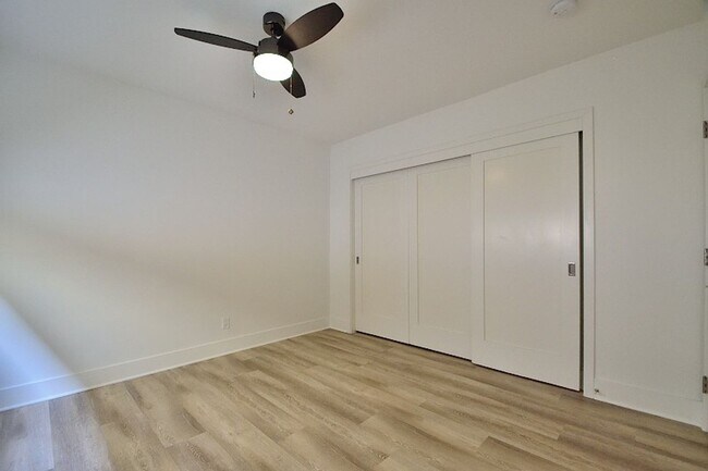 Building Photo - 1335 Manhattan Beach Blvd