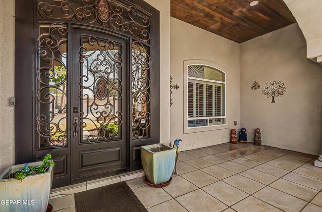 Building Photo - 312 Desert Garden Dr