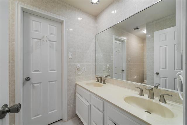 Building Photo - 4503 Bretton Bay Ln