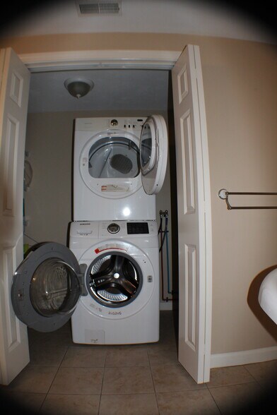 Full Laundry in Unit - 11B Abigail Dr
