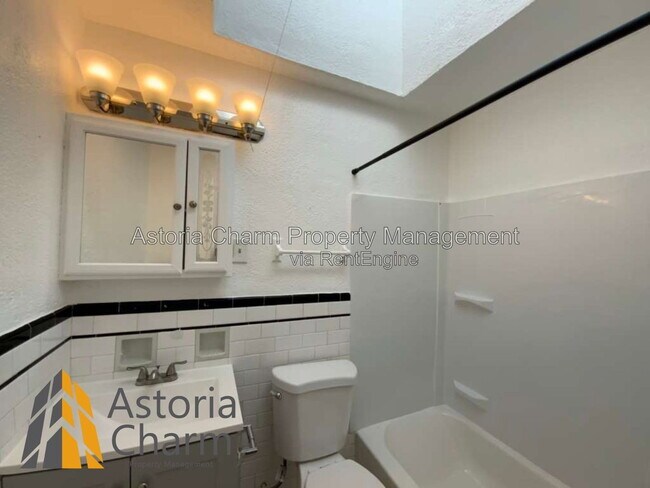 Building Photo - 4020 Gelston Dr