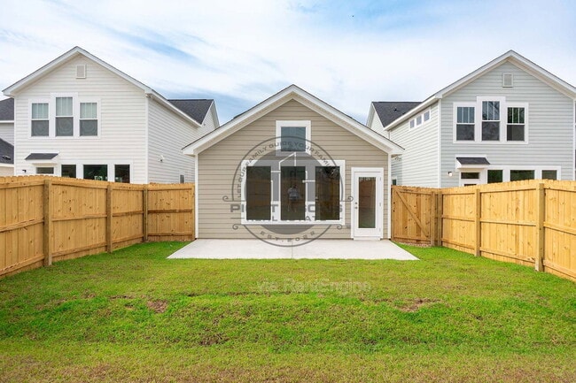 Building Photo - 1414 Landon Hills Dr