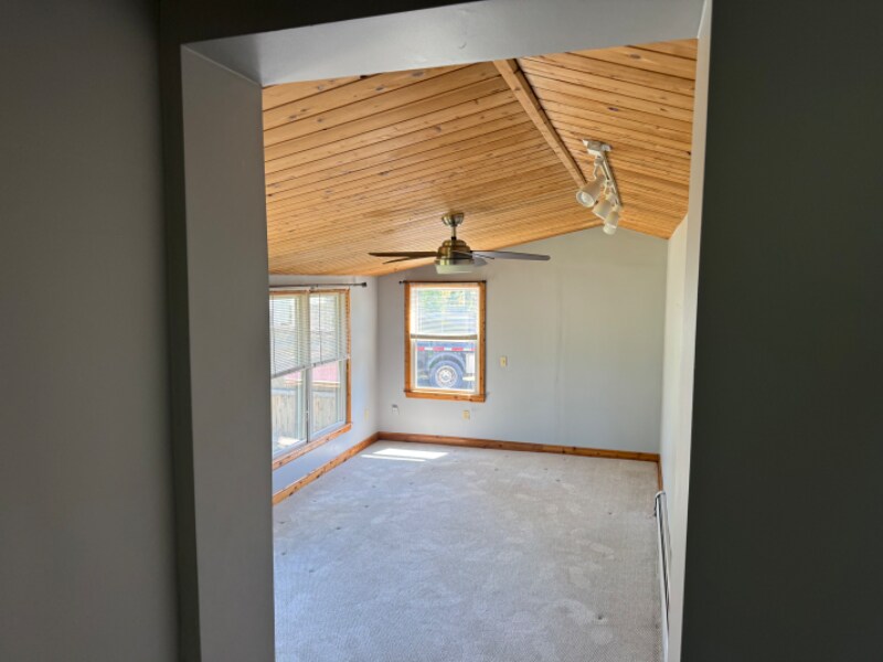 Building Photo - 647 Frenchtown Rd