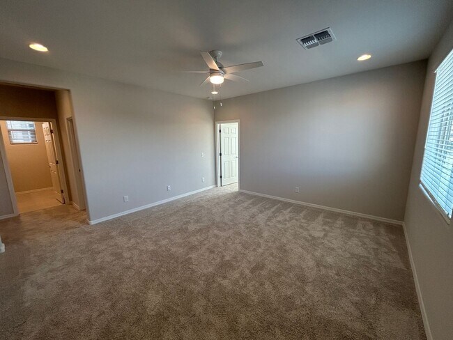 Building Photo - 17619 W San Juan Ave