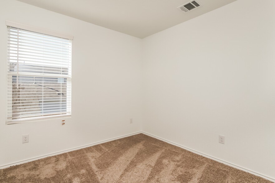 Building Photo - 20339 Andalusite Wy